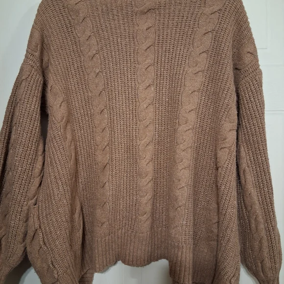 American Eagle Outfitters Brown Cable Knit Cardigan - Picture 7 of 10